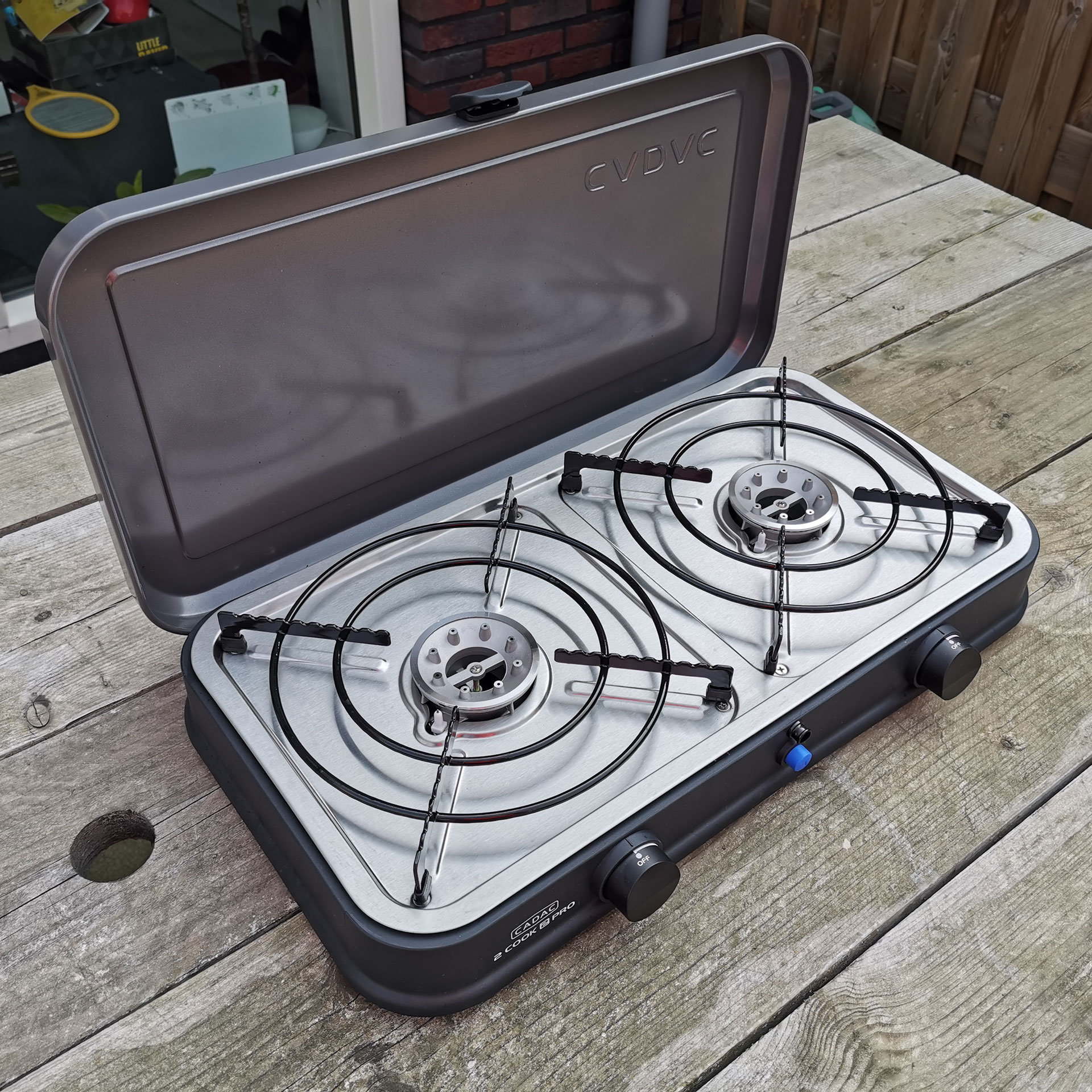 Aarde Geleend Ellendig Review: Cadac 2 Cook 2 Pro Deluxe camping gasstel – Just for Koks.nl